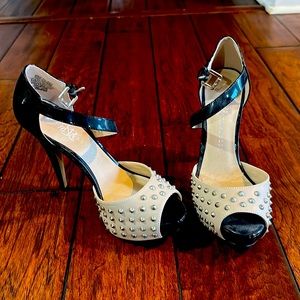 Rock Republic shoes, 7.5, black and cream with silver studs